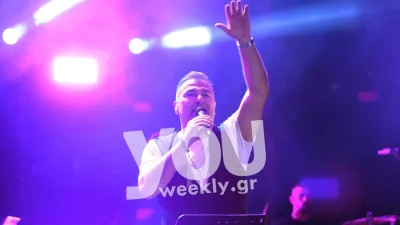 Τα κουμπαράκια μαζί - Η Μπεκατώρου και η Υβόννη στα παρασκήνια της συναυλίας του Ρέμου