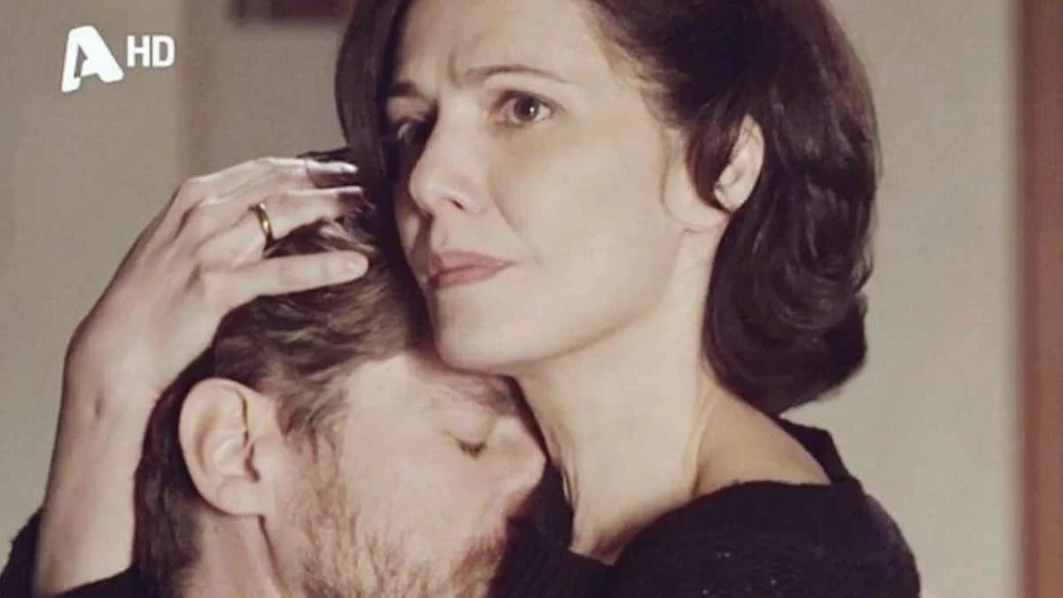 Σασμός: Την σκοτώνουν την ημέρα του γάμου της - Αιματοβαμμένο το νυφικό της Βασιλικής