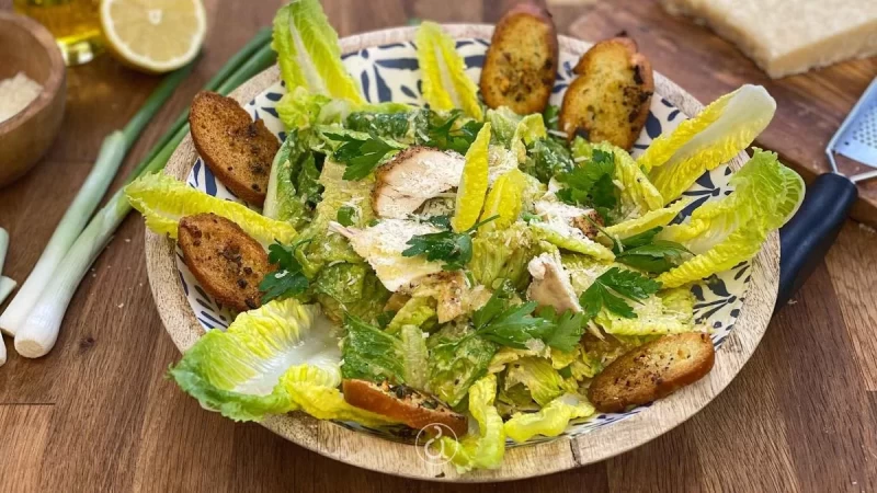 Δροσιστική και πεντανόστιμη: Γρήγορη μακαρονοσαλάτα με γαρίδες - Θα γλείφεις τα δάχτυλά σου