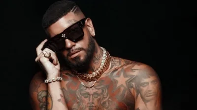 Mad VMA 2022: Η πρώτη δημόσια εμφάνιση του SNIK με τη νέα του σύντροφο