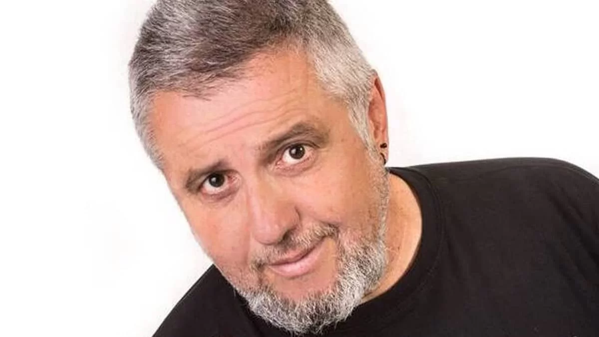 Στάθης Παναγιωτόπουλος: Τι αντίκρυσε με το που έφτασε στην Αλόννησο - Πλάνα έξω από το μαγαζί του