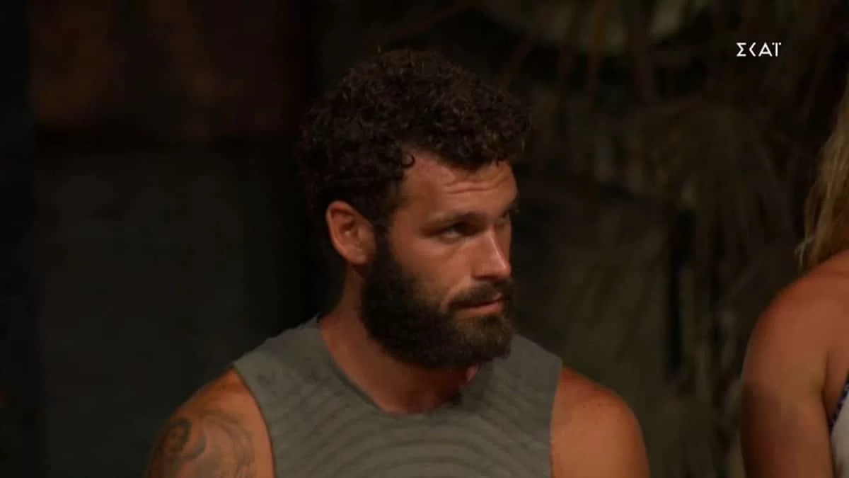 Survivor 5:«Θεωρώ ότι υπάρχει λίγο στρατηγικούλα» - Η σπόντα του Σχίζα στην Ασημίνα