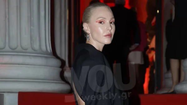 Mad VMA 2022: Λιποθύμησε η Τάμτα! Εκτός ελέγχου το κοινό