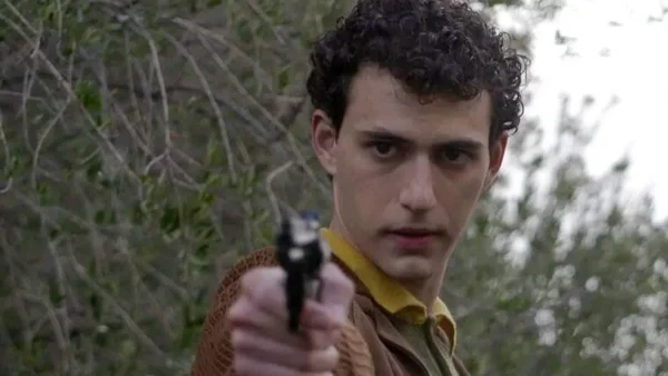 Άγριες Μέλισσες: Ο θάνατος του Θανασάκη συγκλόνισε το Twitter - «Τι ερμηνείες είναι αυτές;»