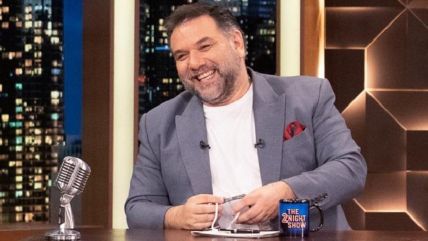 Οι αποψινοί 7/6 καλεσμένοι του Γρηγόρη Αρναούτογλου στο The 2night show