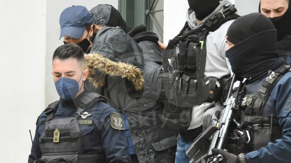 Τραγωδία Πάτρα: Η αδερφή της Πισπιρίγκου διαψεύδει πως το σημείωμα ανήκει στη Τζωρτζίνα