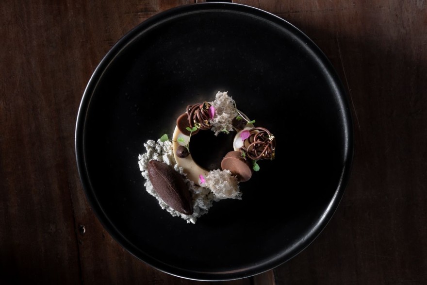 FLYAWAY Creative Restaurant