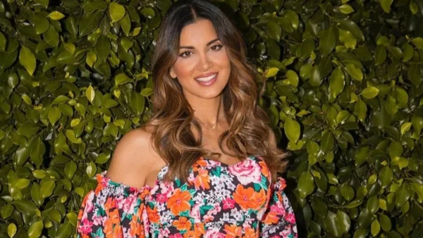 Τύφλα να 'χουν οι 20αρες - Η πρώτη αρετουσάριστη φωτογραφία της Τσιμτσιλή για το καλοκαίρι του 2022