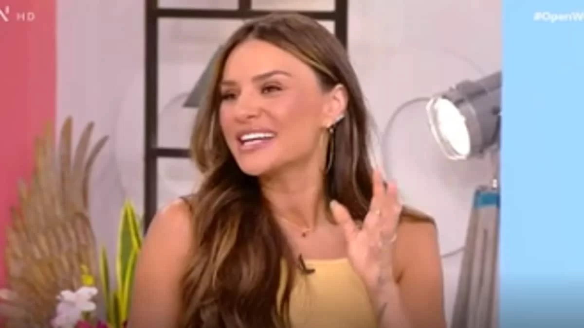 Ανακοινώθηκε ο γάμος στον αέρα της εκπομπής Open Weekend - H αποκάλυψη της Τσολάκη