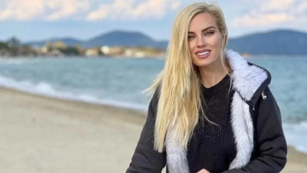 «Πιστεύω πως θα την κάνω όταν θα είναι...» - Η αποκάλυψη της Τζούλιας Νόβα για τη βάφτιση της μικρής