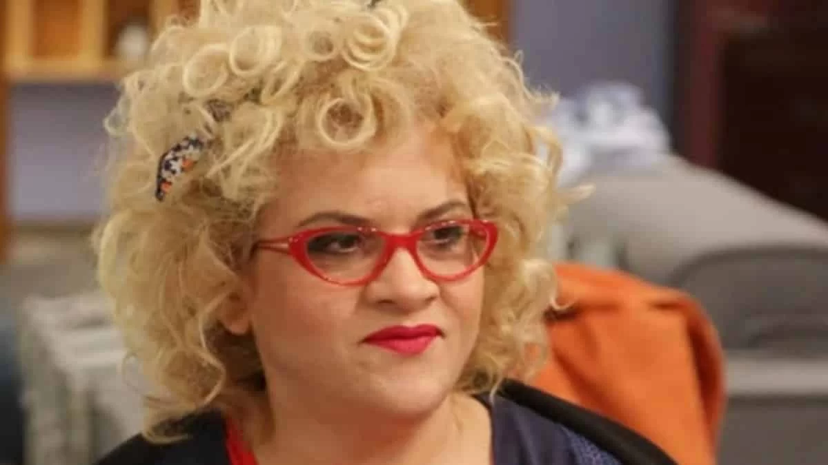 «Στα 48 μου έχω ξεπεράσει..» -Ακομπλεξάριστη με την εμφάνισή της η Τζένη Διαγούπη