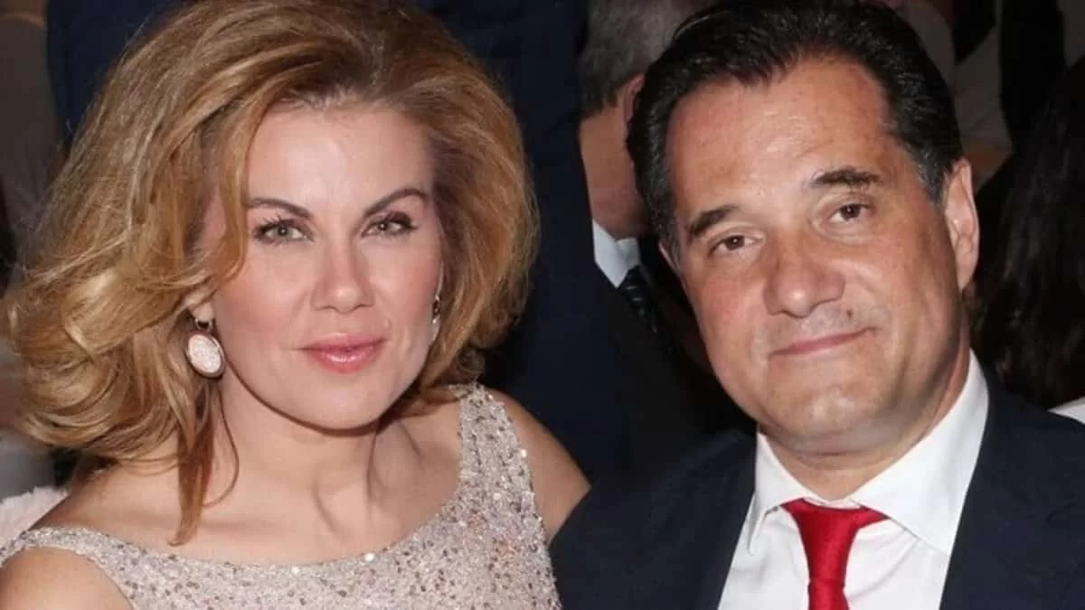 Μαζί στη Βουλή αγκαλιασμένοι μετά το σάλο -  Άδωνις Γεωργιάδης και Ευγενία Μανωλίδου διαψεύδουν τις φήμες