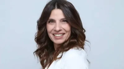 Με αγορέ μαλλί και αγνώριστη - Όταν η Πόπη Τσαπανίδου έπαιξε σε σειρά με τον Νίκο Σεργιανόπουλο