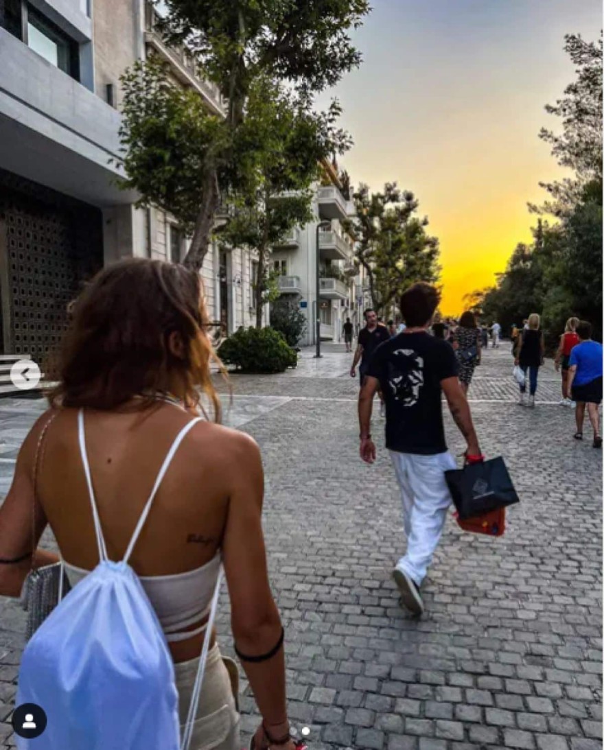 Η ανάρτηση του Άγγελου Λάτσιου και η Γαία Μερκούρη