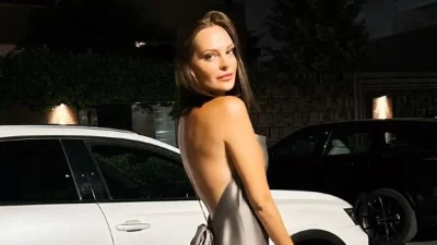 Με κόκκινο στράπλες καυτό μπικίνι - Η Υβόννη Μπόσνιακ ''ρίχνει'' το Instagram με την αρετουσάριστη φωτογραφία της