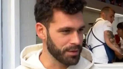 «Όταν ήμασταν ακόμη στο νησί...» - Το άγνωστο περιστατικό με τη Σταυρούλα που αποκάλυψε ο Στάθης Σχίζας