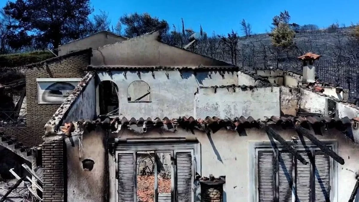 Φωτιά στην Πεντέλη: Την Παρασκευή 22/7 ο πρωθυπουργός στα καμμένα - Τι "μαρτυρά" η πρώτη αυτοψία