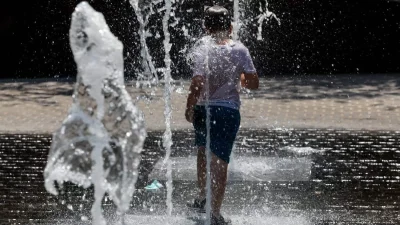 Καιρός: Επικίνδυνο «κοκτέιλ» τα επόμενα 24ωρα - Τι θα συμβεί με τις υψηλές θερμοκρασίες στην χώρα;