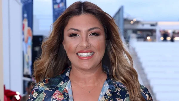 Ανακοίνωσε τα ευχάριστα η Έλενα Παπαρίζου με μια φωτογραφία στο Instagram