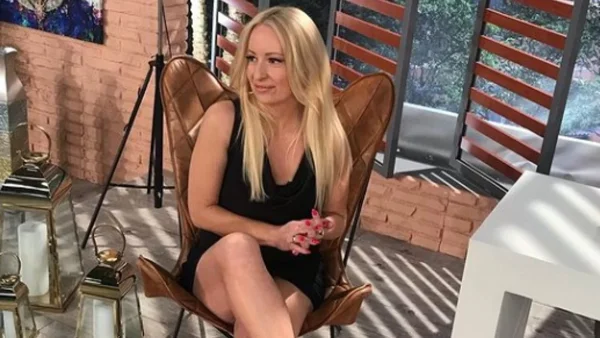 Με αθλητικό κολάν και μπουστάκι - Αγνώριστη η Αφροδίτη Γραμμέλη και φοβερά αδυνατισμένη