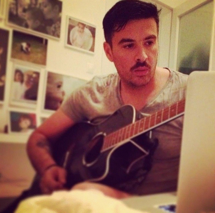 Αϊβάζης - σπίτι