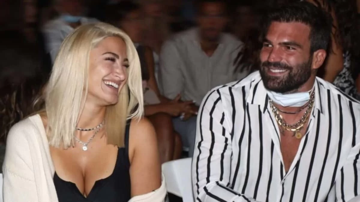 Της αφιέρωσε το πιo ερωτικό τραγούδι - Ο Αλεξάνδρου έδωσε τέλος στις φήμες χωρισμού με την Τούνη