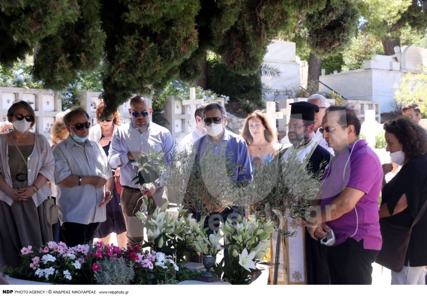 Μνημόσυνο Αλίκης Βουγιουκλάκη