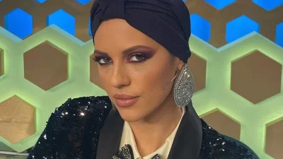 Εικόνα βγαλμένη από περιοδικό - Η συγκλονιστική εμφάνιση της Ραμόνας Βλαντή στη Μύκονο