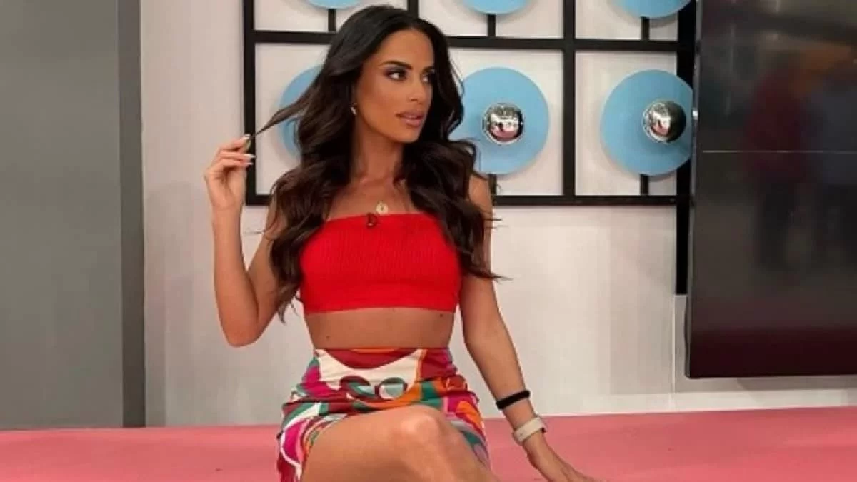 Survivor 5 - ημιτελικός: Πρόλαβε στο τσακ! Η άφιξη της Μαρίας Αντωνά στο γήπεδο