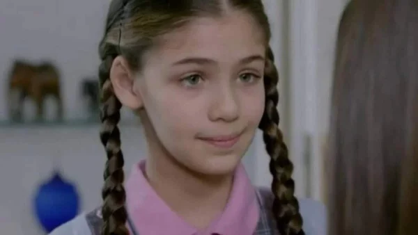 Elif: Η Ελίφ συγκεντρώνει στοιχεία για την αποφυλάκιση της Μελέκ