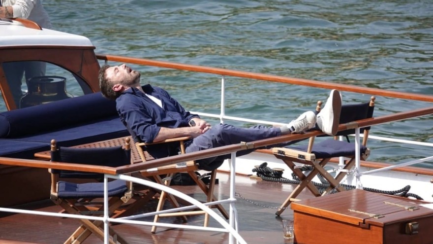 Μπεν Άφλεκ ταξίδι του μέλιτος