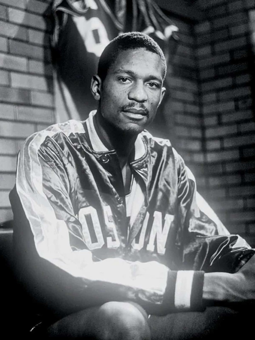 Ράσελ - Βιογραφικό