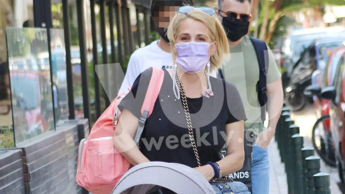 Τρομακτικά ίδιες - Η συγκινητική ανάρτηση της Τζένη Μπότση με την μαμά και την κορούλα της