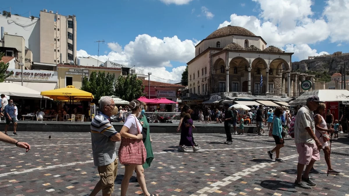 Καιρός 20/7: Τοπικές νεφώσεις και δυνατοί άνεμοι -  Μικρή άνοδος της θερμοκρασίας
