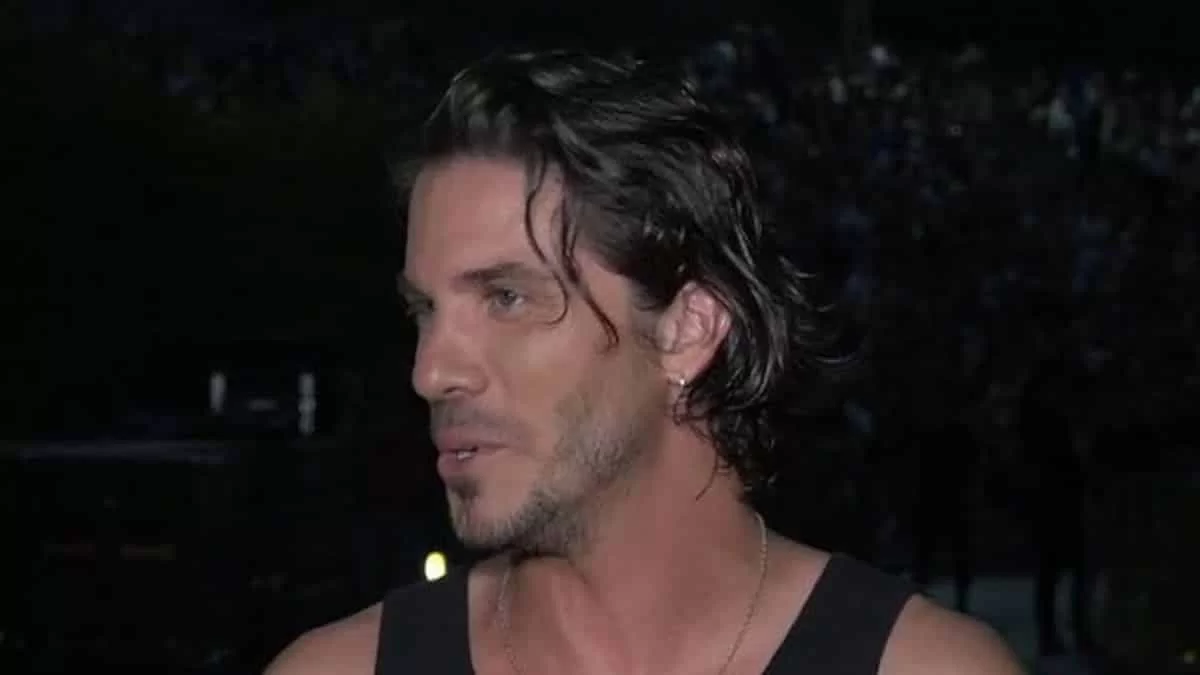 «Αν πω ότι δεν είμαι θα με...» - Ο Νίκος Οικονομόπουλος απαντά και ξεκαθαρίζει για την προσωπική του ζωή