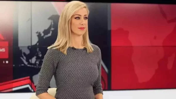 Δύσκολες ώρες για την Έφη Αλεβίζου - Το έκανε μόνη της γνωστό με μια ανάρτηση