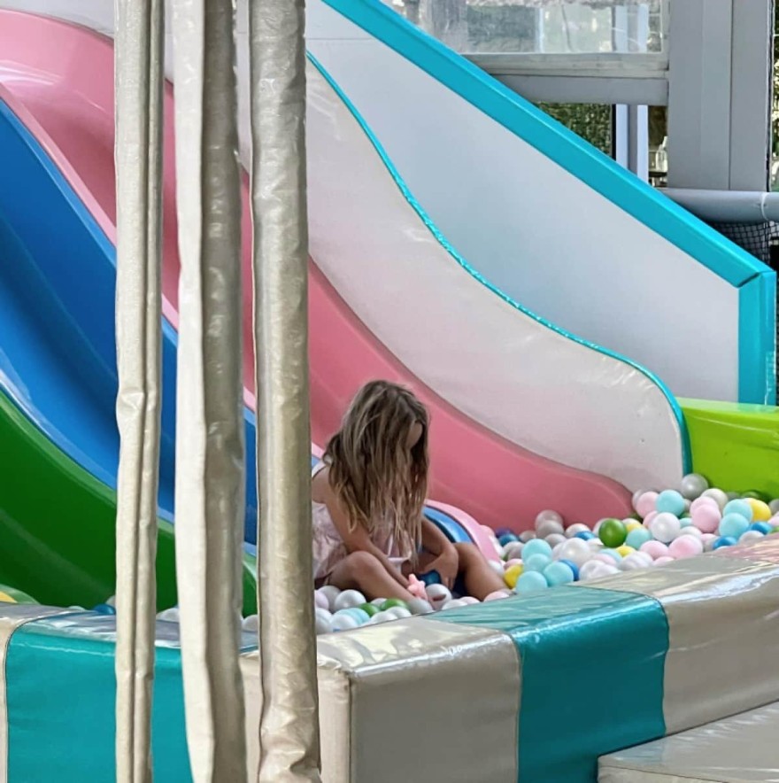 Η κόρη της Ελιάνας Χρυσικοπούλου