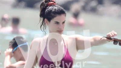 Ταξίδεψε μέχρι την Αθήνα αυθημερόν για να πάει κομμωτήριο - Ανανεώθηκε η Χριστίνα Μπόμπα