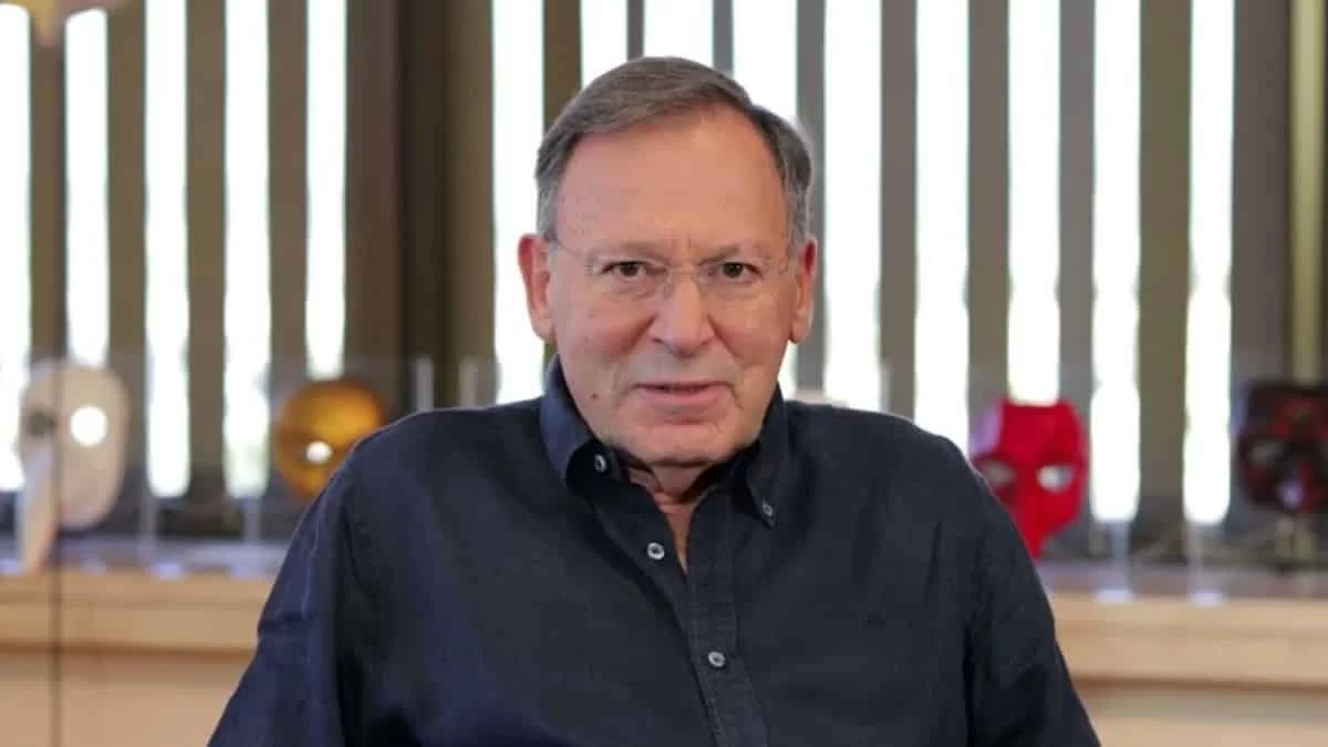 ''Yπάρχει ένας µιµητισµός, ό,τι έβαλε µια γυναίκα πάει και η άλλη...'' - o Aνδρέας Φουστάνος αποκαλύπτει για τις πλαστικές επεμβάσεις