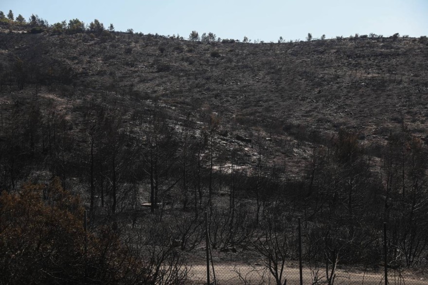 Εξελίξεις με την φωτιά στην Πεντέλη