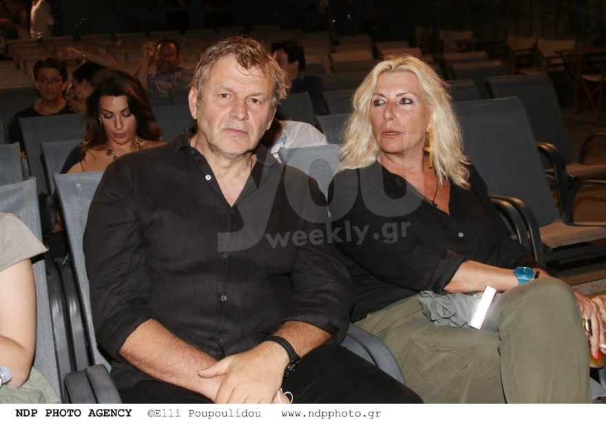 Απόστολος Γκλέτσος - Γυναίκα