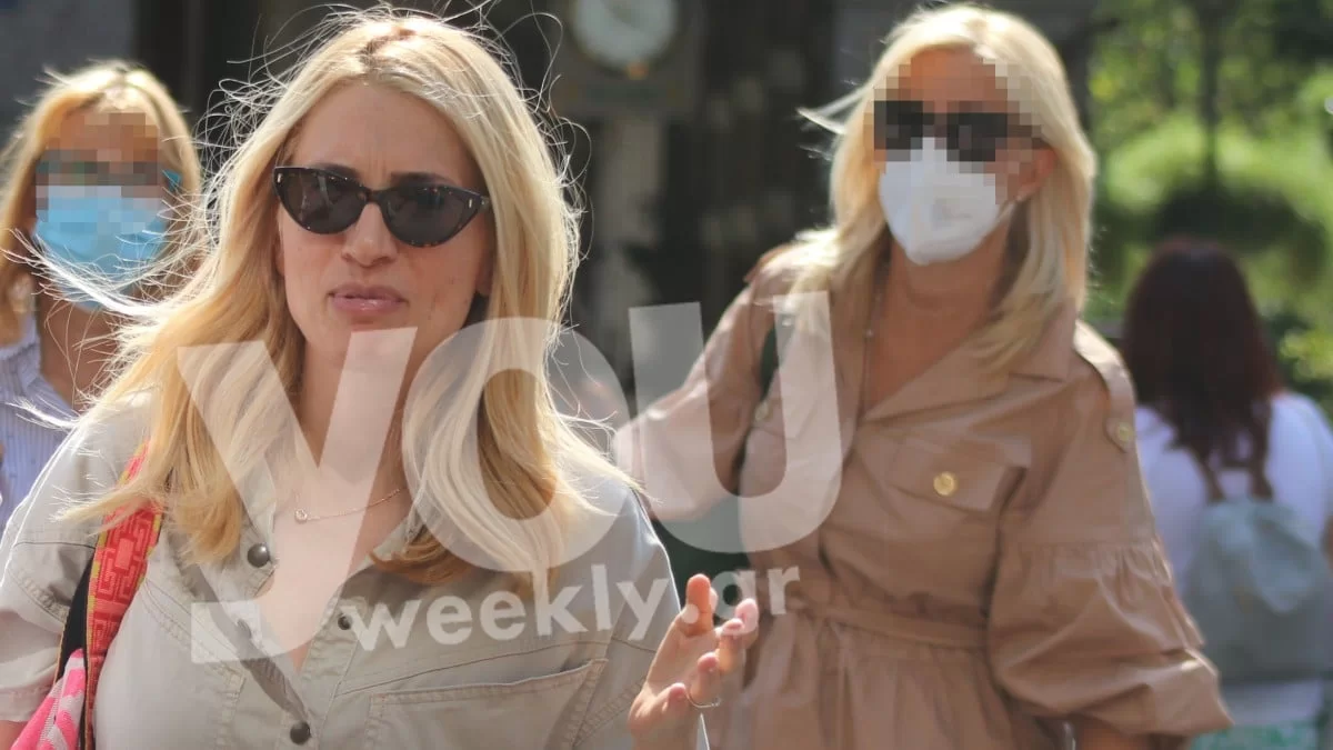 To επεισοδιακό ταξίδι της Μαρίας Ηλιακή - Τι συνέβη μέσα στο αεροπλάνο με την κόρη της