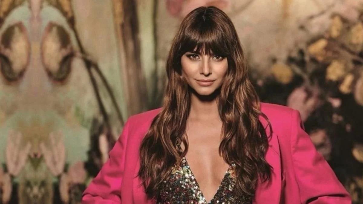 Ξεπερνά κάθε φαντασία η Ηλιάνα Παπαγεωργίου - Πόζαρε ολόγυμνη στην μπανιέρα του σπιτιού της