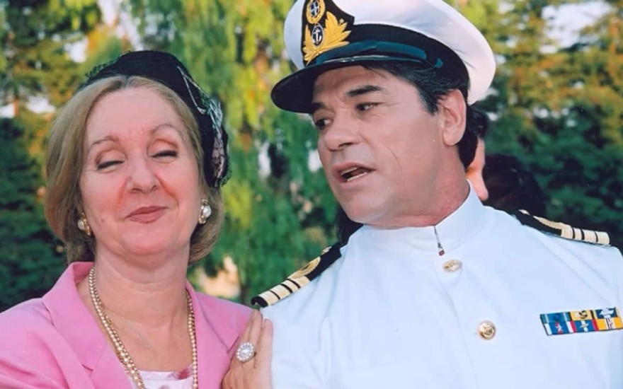 Η ώρα η καλή τηλεθέαση MEGA