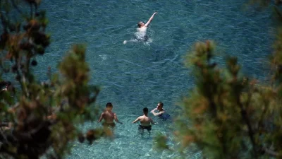 Καιρός (1/7): Ανεβαίνει η θερμοκρασία - Μέχρι πού θα φτάσει ο υδράργυρος