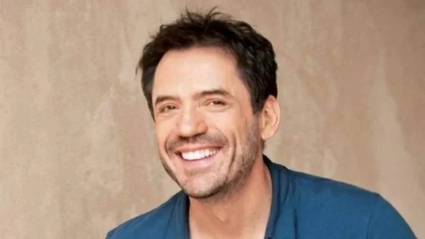 Θάνος Καλλίρης: Ο γιος του Τίτο έγινε ολόκληρος άντρας και τον καμαρώνει ως φαντάρο