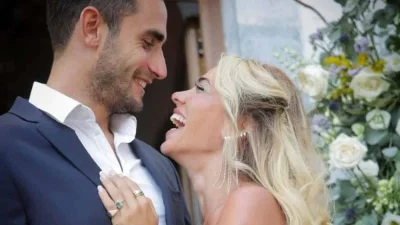 Ξεφάντωσαν μέχρι το πρωί με Πανταζή και Φουρέιρα - ''Χαμός'' στο γαμήλιο πάρτι της Κόνι και του Καπότση