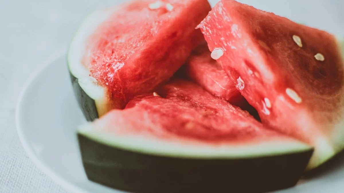 Θα πάθετε ζημιά - Δεν πρέπει να φάτε με τίποτα καρπούζι αν έχετε αυτά τα 3 προβλήματα υγείας
