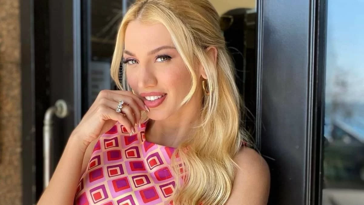 Μαυρισμένη και εντυπωσιακή - Το νέο βίντεο της εγκυμονούσας Κωνσταντίνας Σπυροπούλου με μαγιό