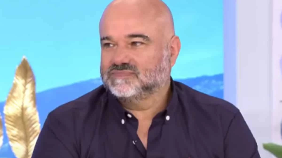 Η πρώτη εμφάνιση του Κωστόπουλου μετά τις καταγγελίες - Σε παράσταση συναδέλφων του από το Σασμό